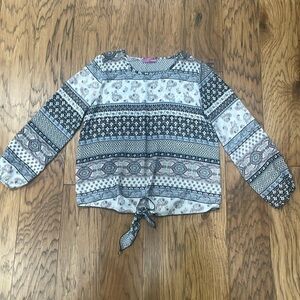 Aqua Girl pink and grey tie front top size L